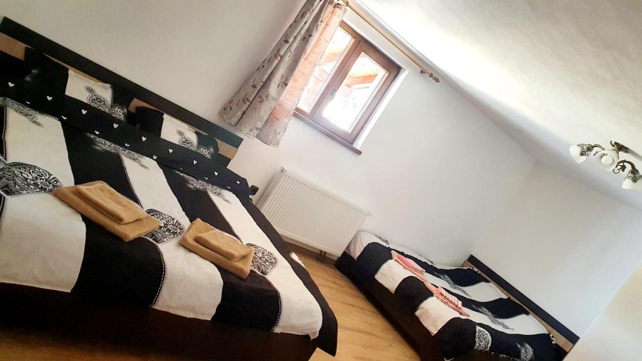 Apartmán Vila Karina Carta  Exteriér fotografie