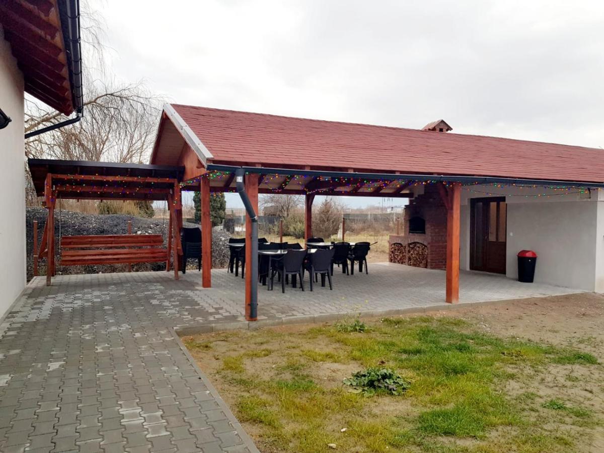 Apartmán Vila Karina Carta  Exteriér fotografie