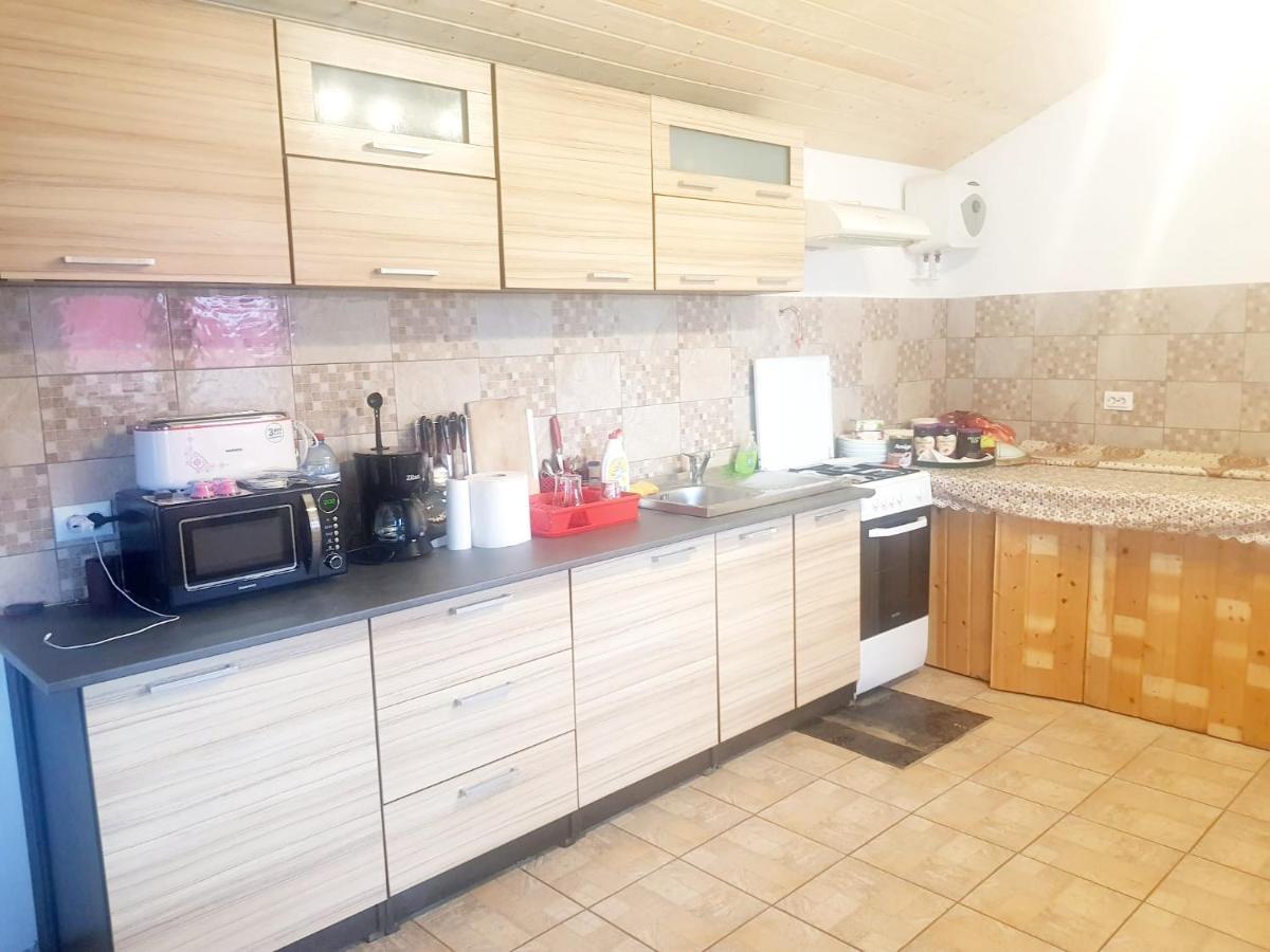 Apartmán Vila Karina Carta  Exteriér fotografie